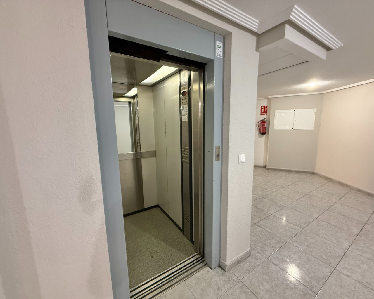 Alquiler a largo plazo - Apartamento - Torrevieja - Centro