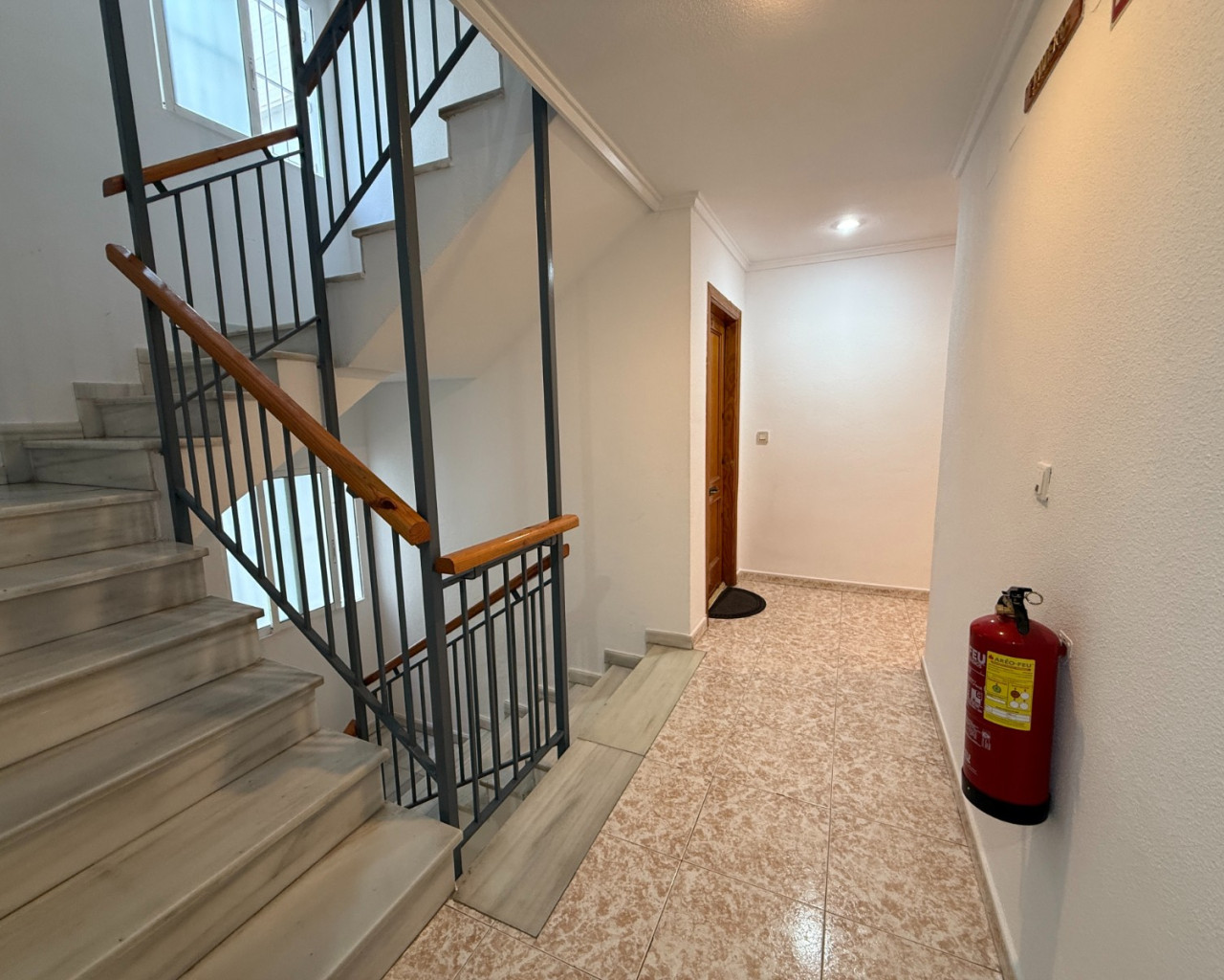 Alquiler a largo plazo - Apartamento - Torrevieja - Playa del Acequión