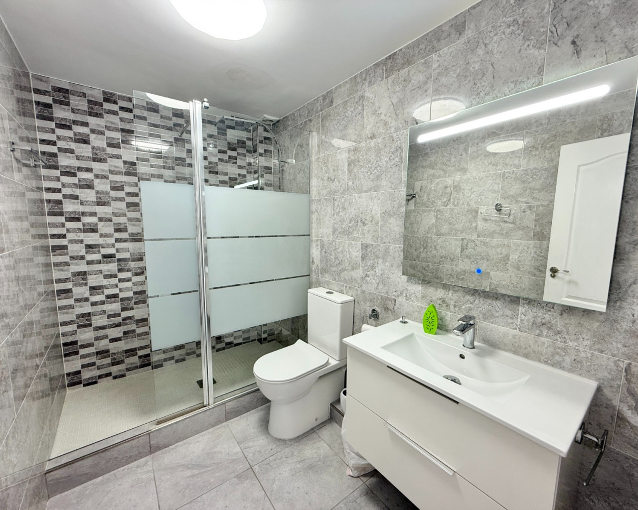 Alquiler a largo plazo - Casa de pueblo - Torrevieja - La Rosaleda