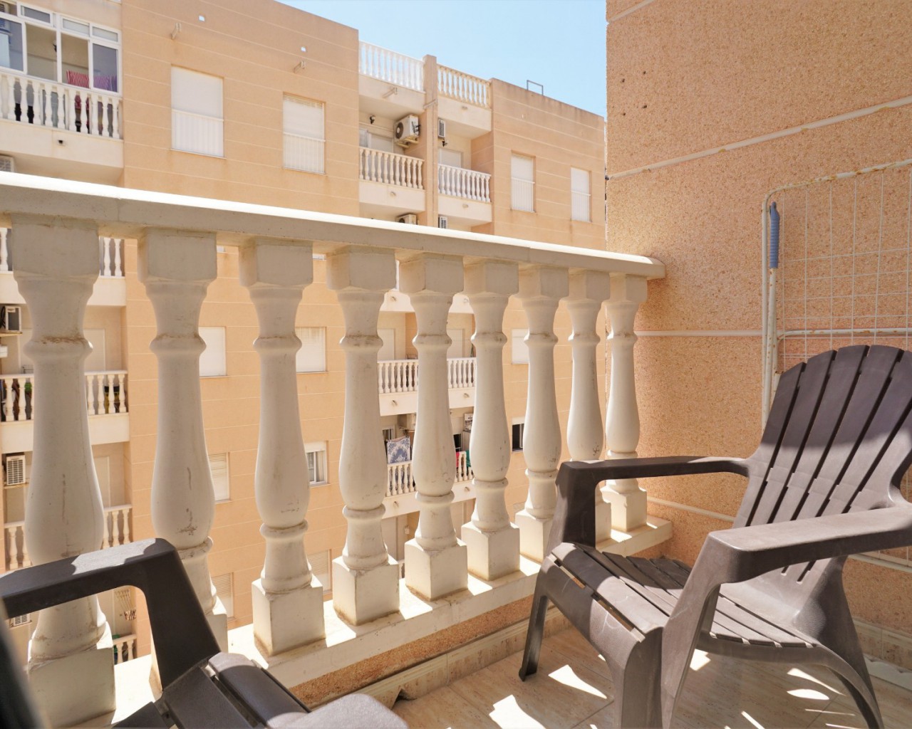 Apartamento - Alquiler a largo plazo - Torrevieja - Playa del Cura