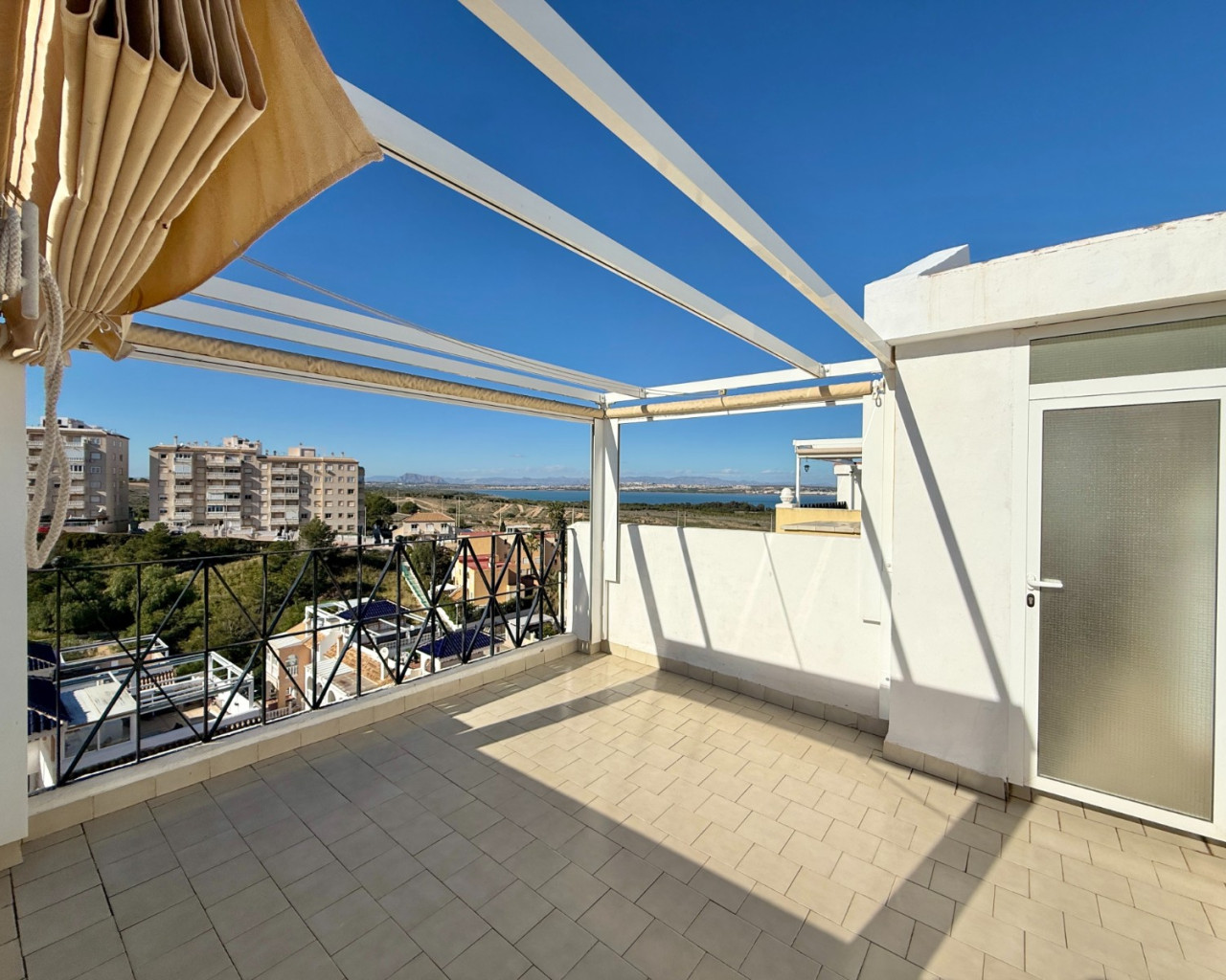 Apartment - Resale - Torrevieja - Torreblanca
