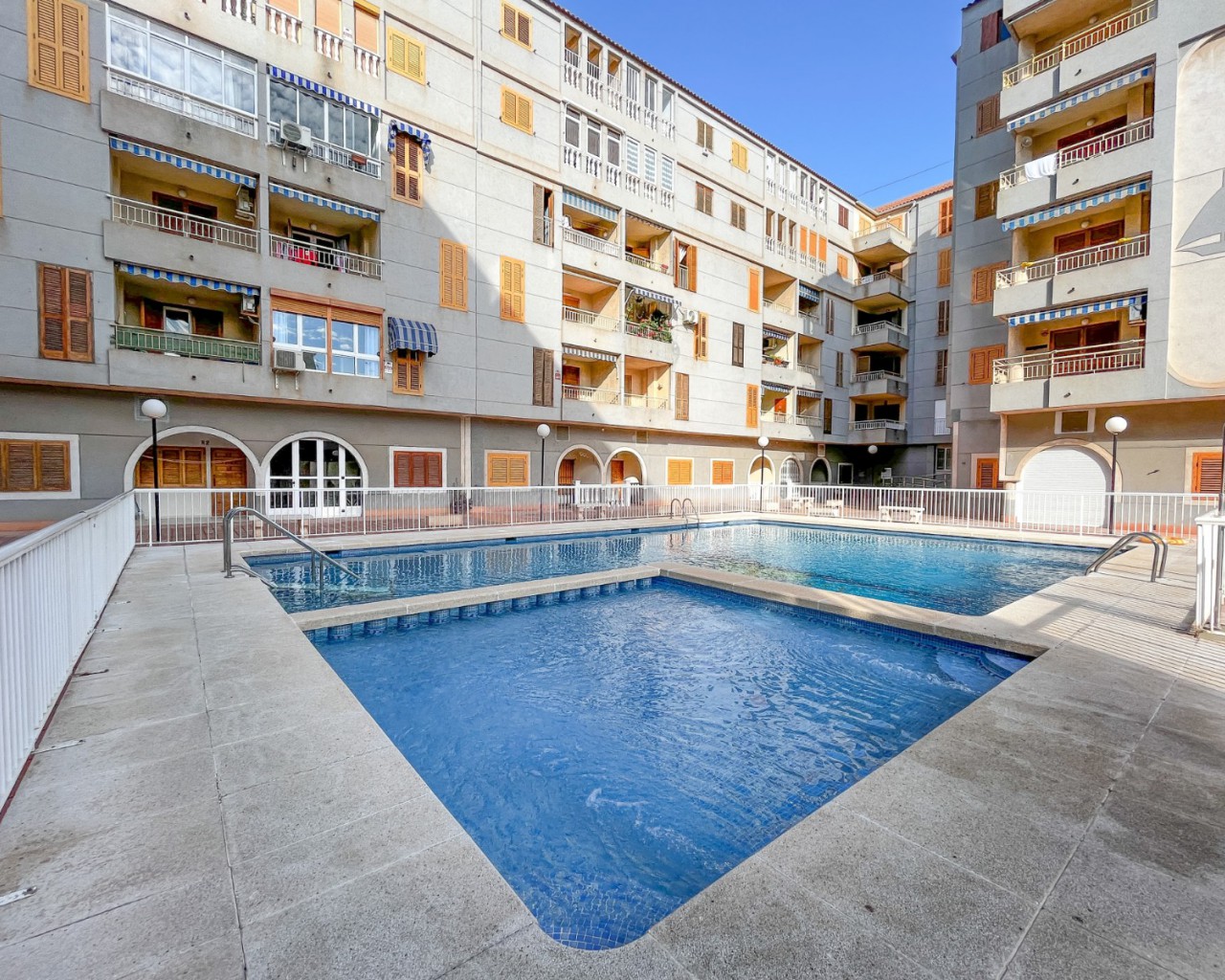 Lägenhet - Long time Rental - Torrevieja - 457
