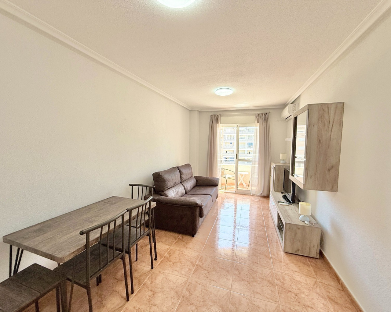 Location longue durée - Appartement - Torrevieja - Centro