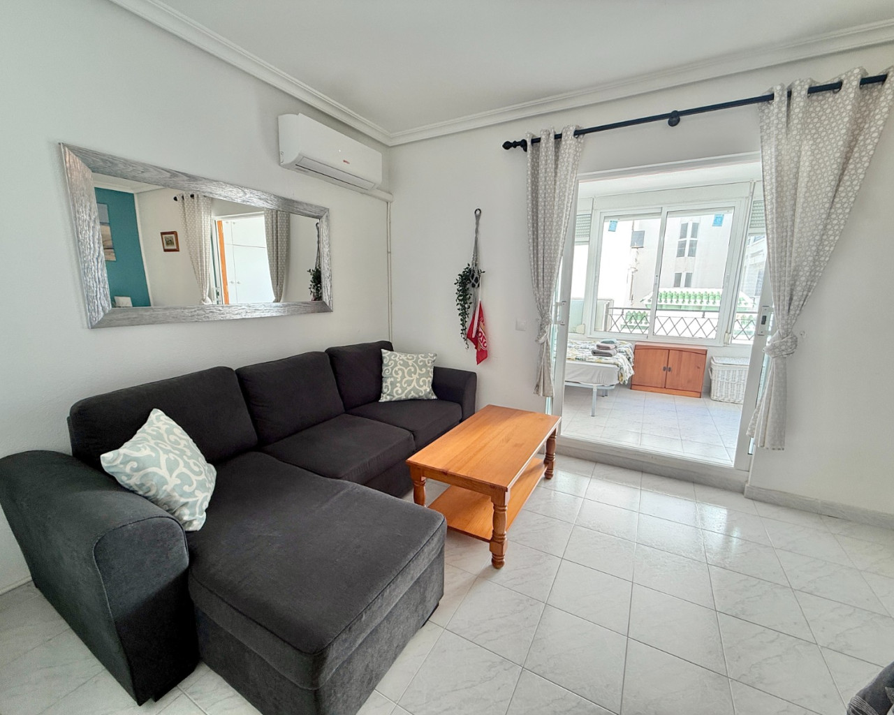 Location longue durée - Appartement - Torrevieja - La Mata