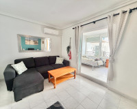 Location longue durée - Appartement - Torrevieja - La Mata