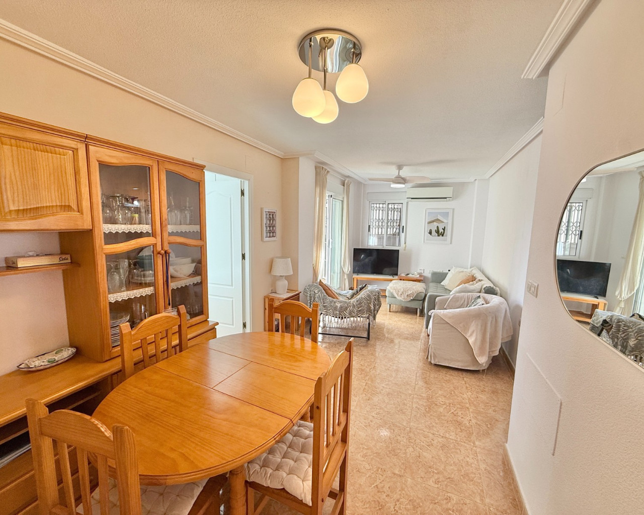 Location longue durée - Appartement - Torrevieja - La Mata