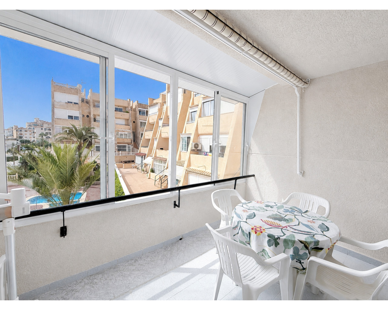 Location longue durée - Appartement - Torrevieja - La Mata