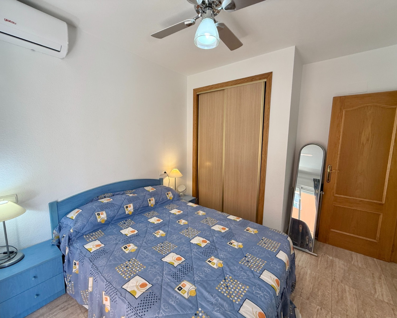 Location longue durée - Appartement - Torrevieja - Playa de El Cura