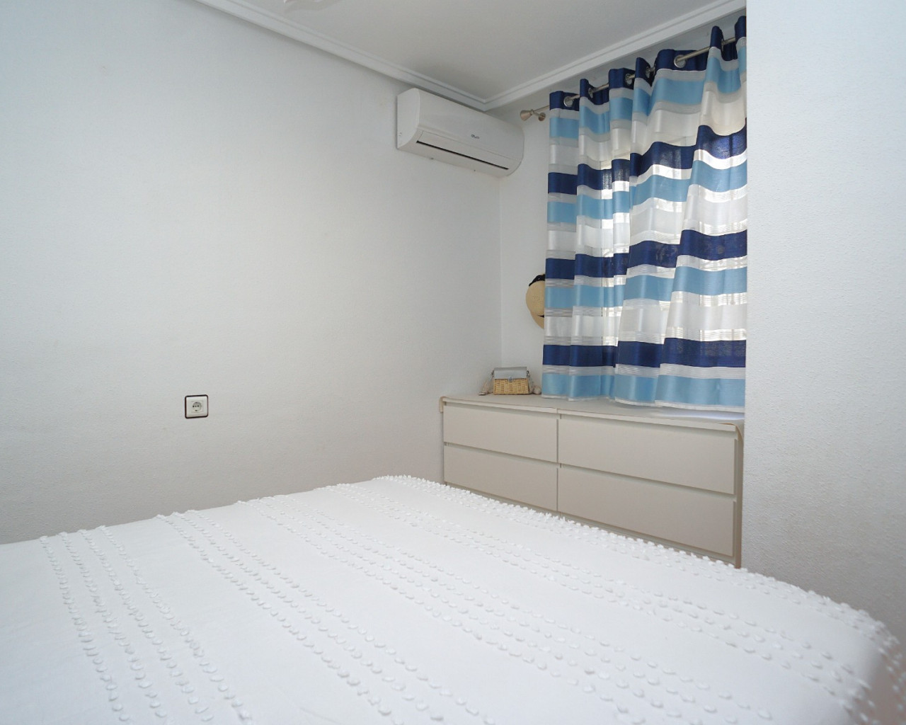 Location longue durée - Appartement - Torrevieja - Torretas