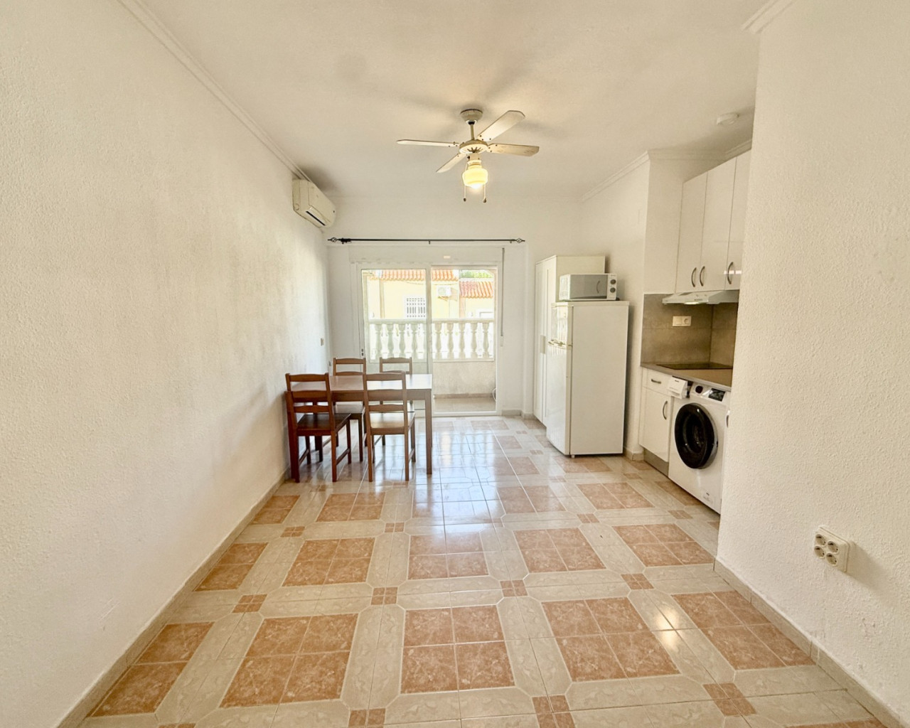 Location longue durée - Studio apartment - Torrevieja - Centro