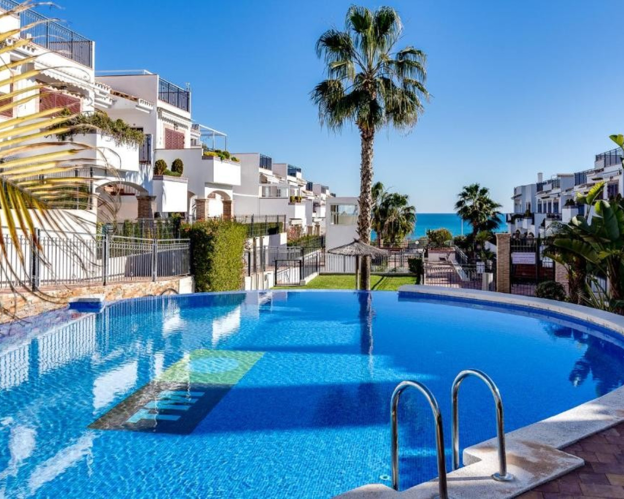 Long time Rental - Lägenhet - Torrevieja - Torreblanca