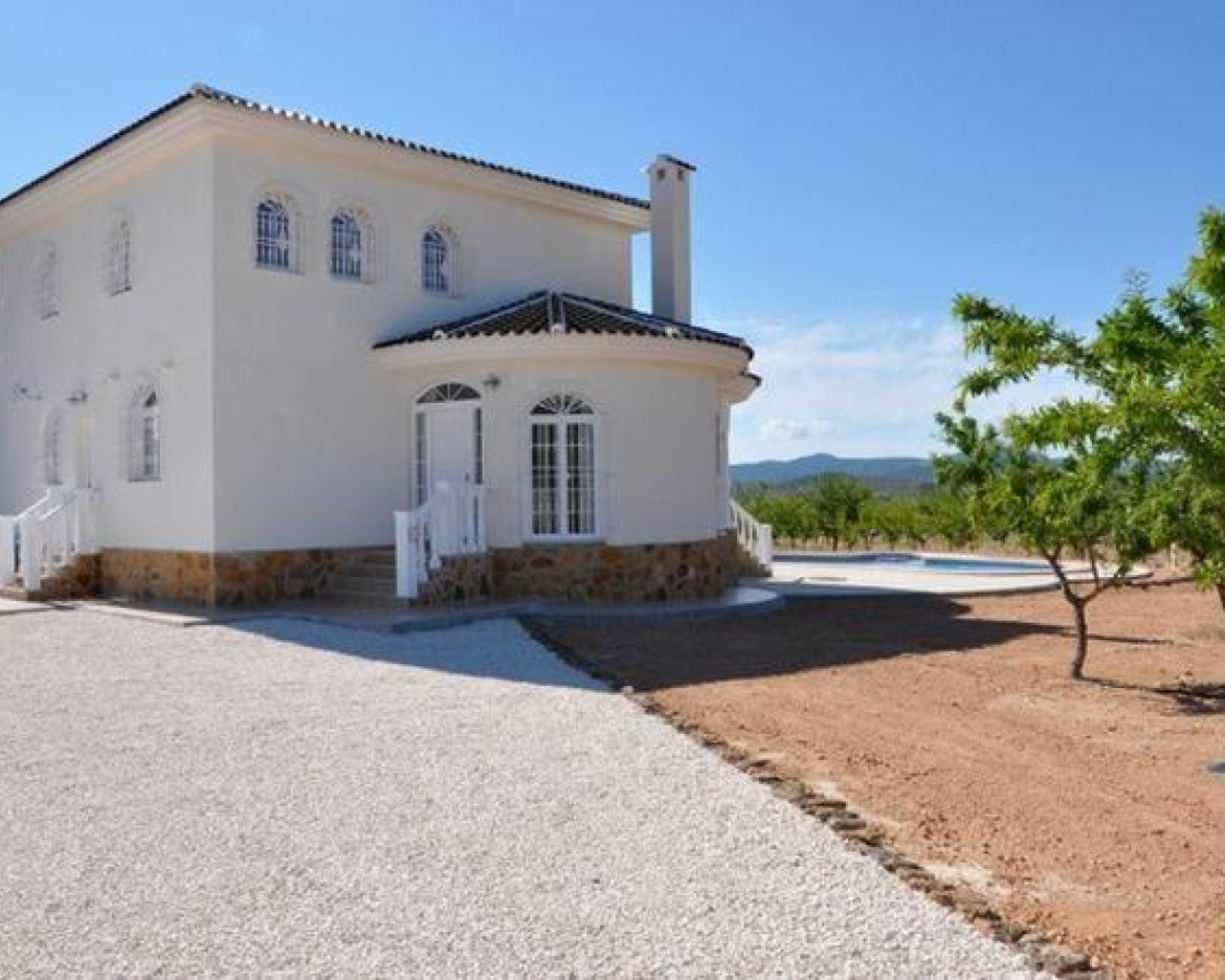 Nueva construcción  - Chalet - Pinoso - Campo