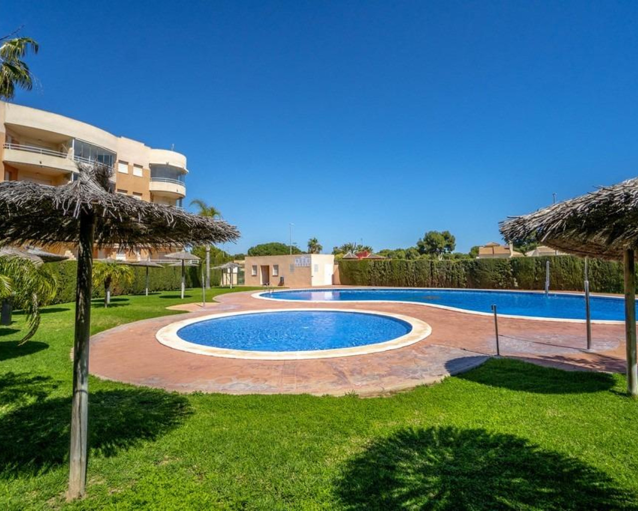 Resale - Apartment - Dehesa de campoamor - Campoamor