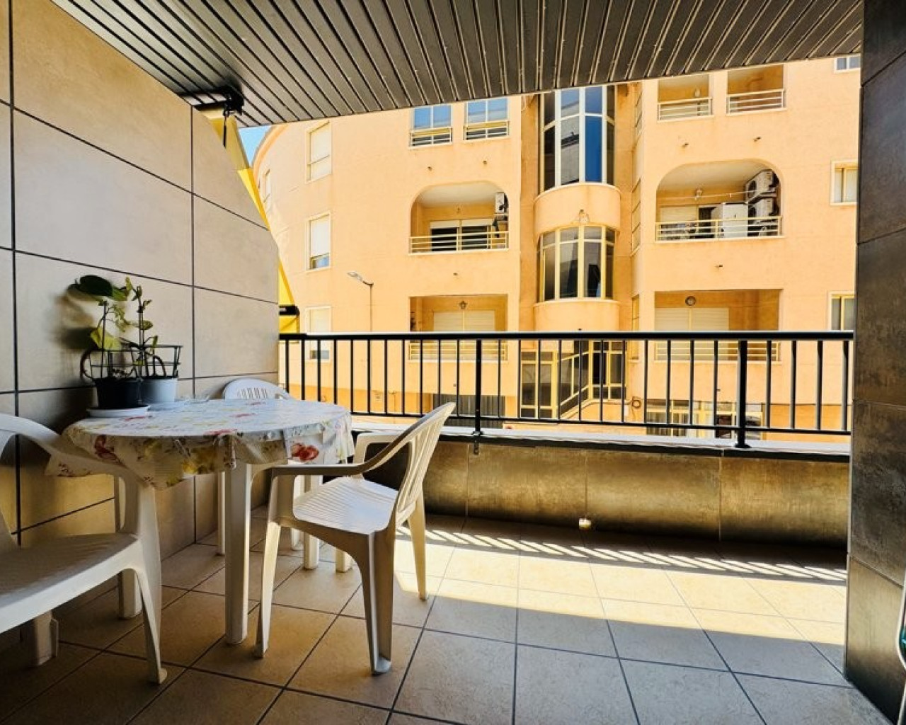 Resale - Apartment - La Mata