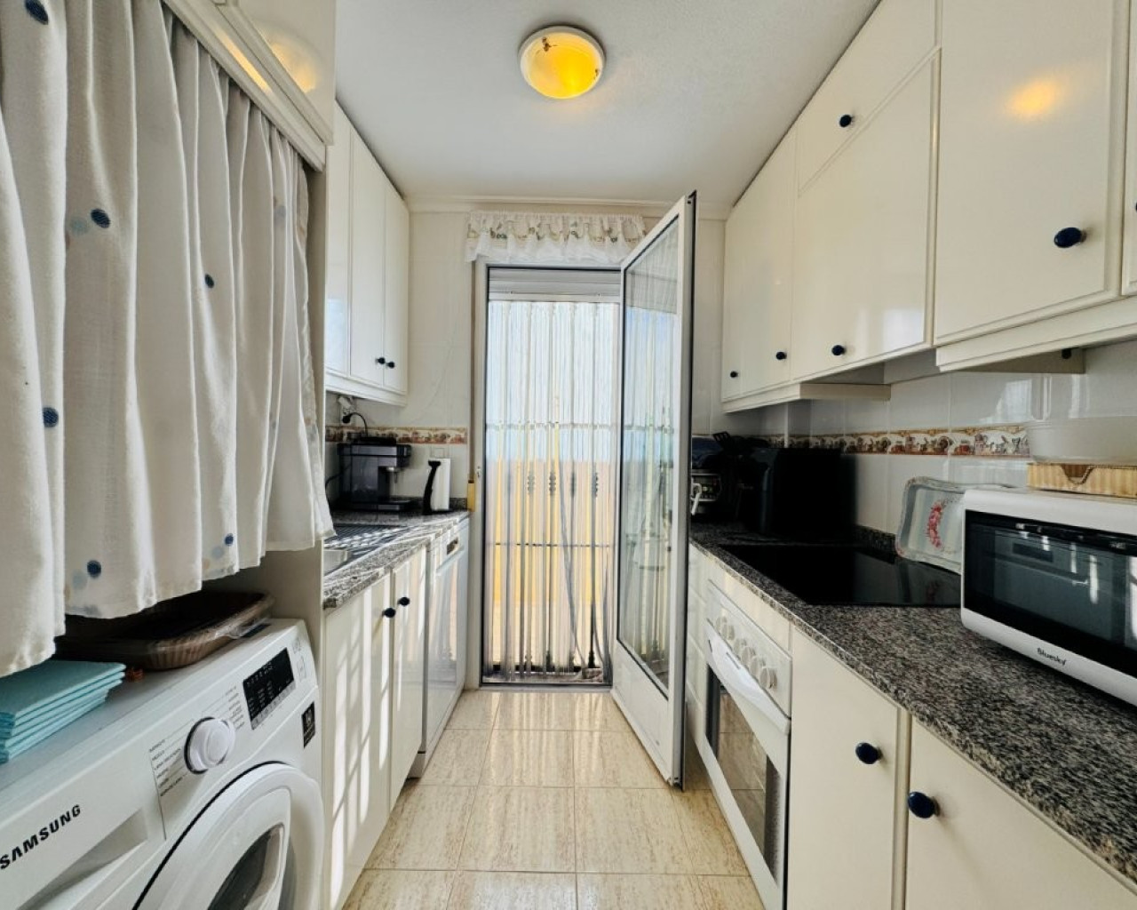 Resale - Apartment - La Mata