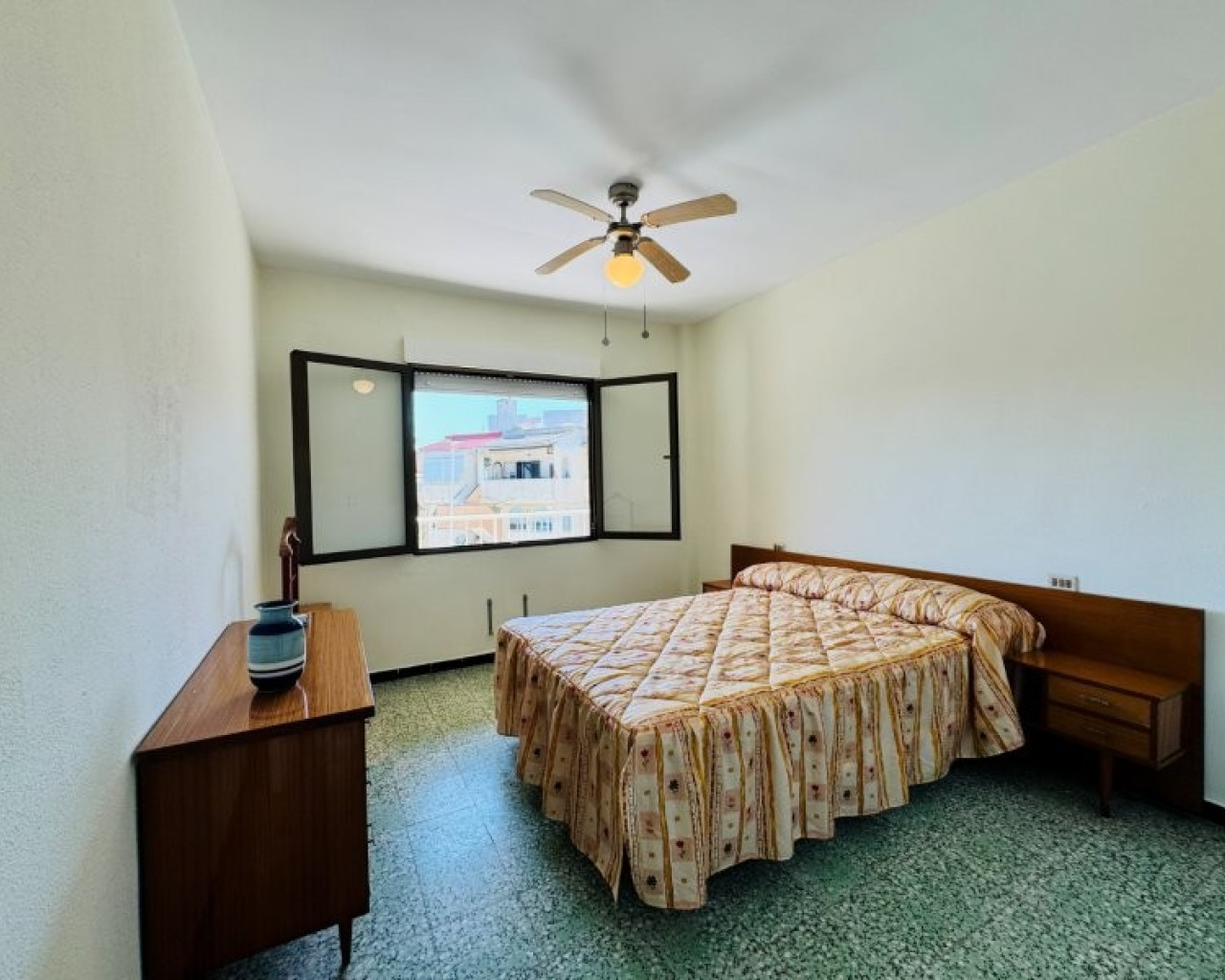 Resale - Apartment - La Mata