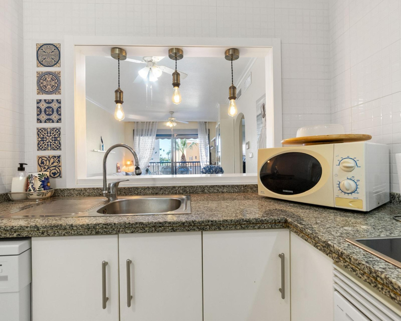 Resale - Apartment - Orihuela Costa - Campoamor