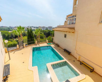 Resale - Apartment - Orihuela Costa - Campoamor