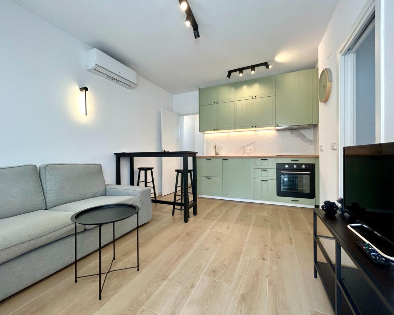 Resale - Apartment - San Miguel de Salinas - Las filipinas