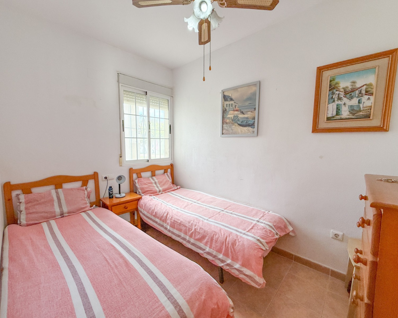 Resale - Apartment - Torrevieja - Aguas Nuevas