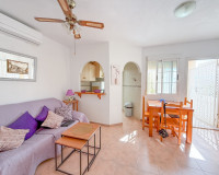 Resale - Apartment - Torrevieja - Aguas Nuevas