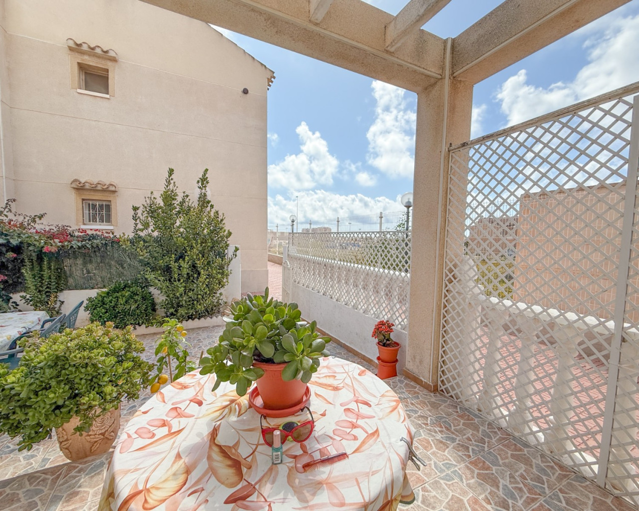 Resale - Apartment - Torrevieja - Aguas Nuevas