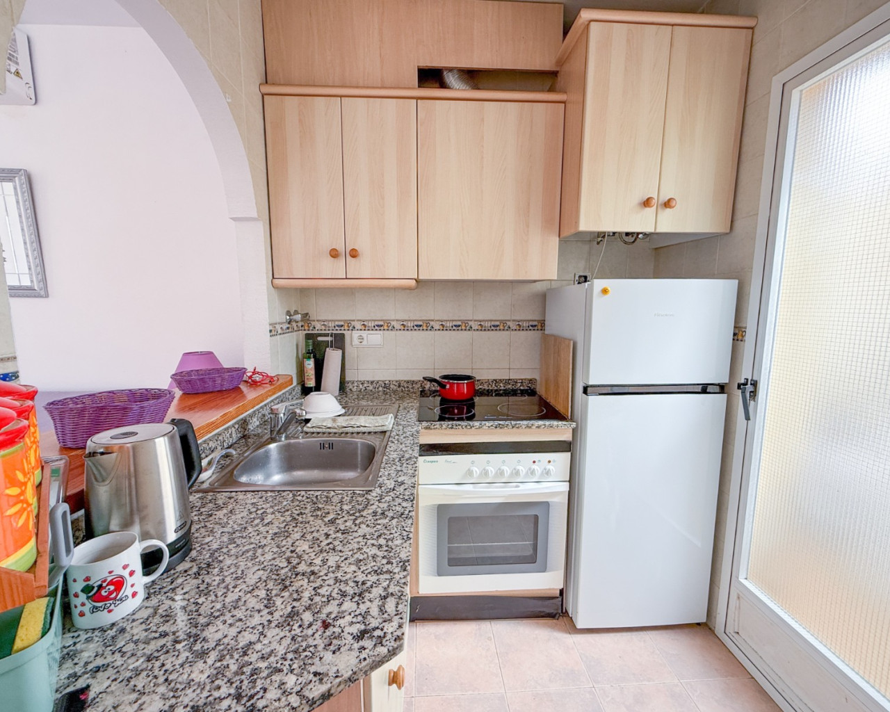 Resale - Apartment - Torrevieja - Aguas Nuevas