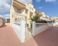 Resale - Apartment - Torrevieja - Aguas Nuevas