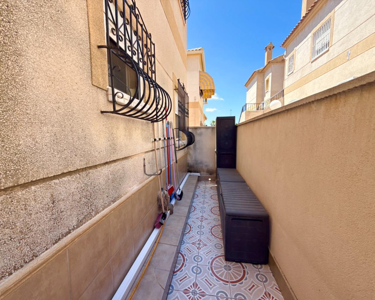 Resale - Apartment - Torrevieja - Aguas Nuevas