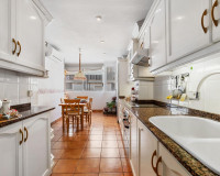 Resale - Apartment - Torrevieja - Centro - Muelle Pesquero