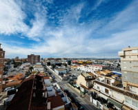 Resale - Apartment - Torrevieja - Centro