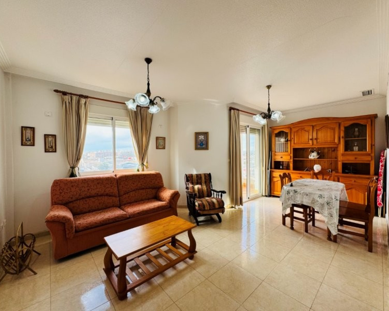 Resale - Apartment - Torrevieja - Centro