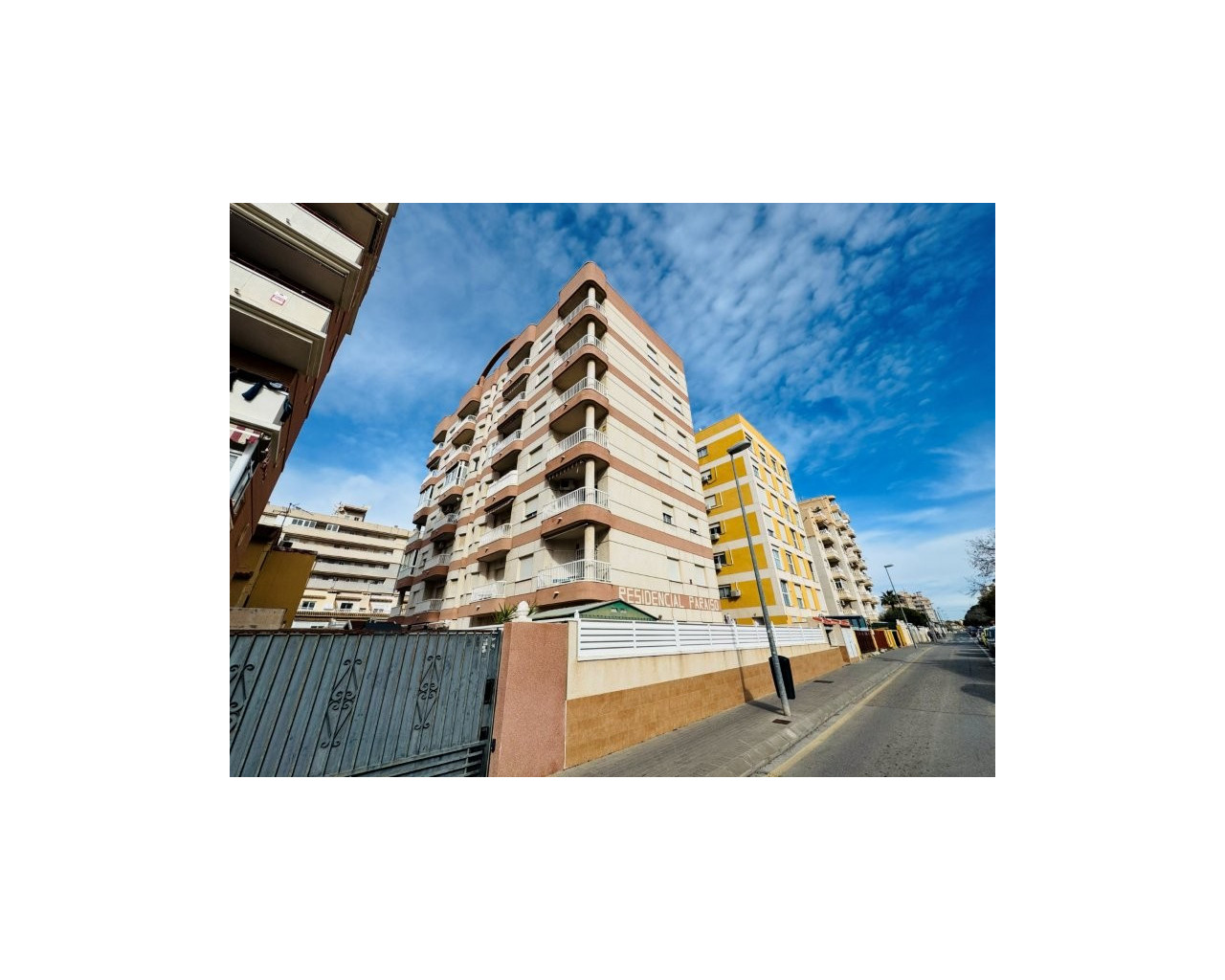 Resale - Apartment - Torrevieja - Centro