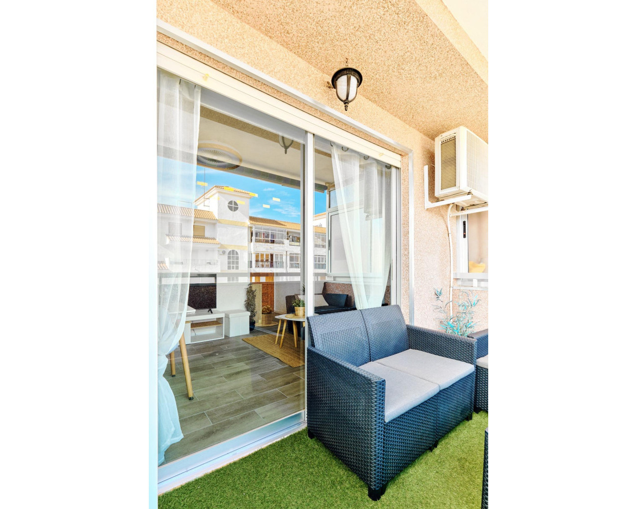 Resale - Apartment - Torrevieja - La Mata