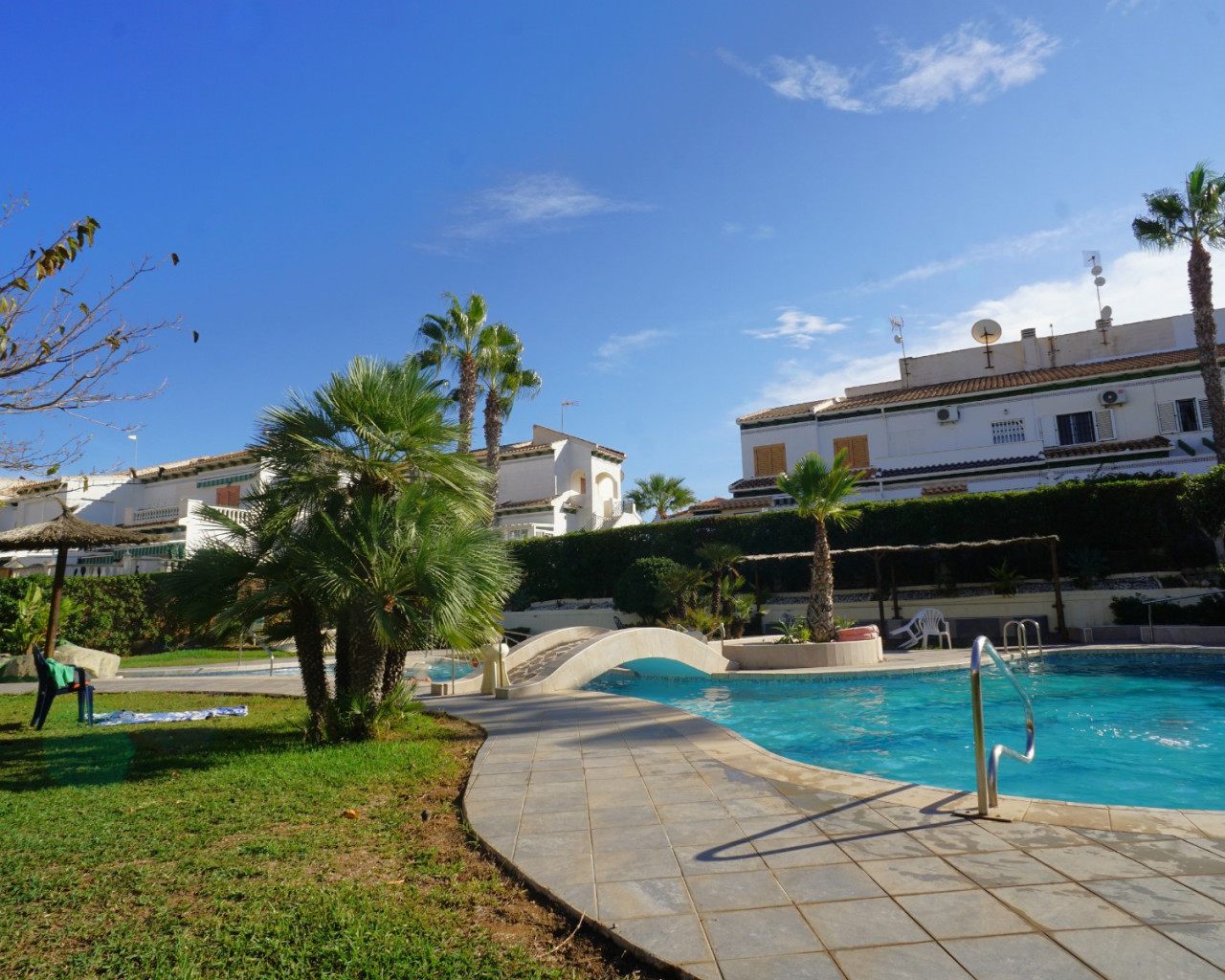 Resale - Apartment - Torrevieja - La Mata