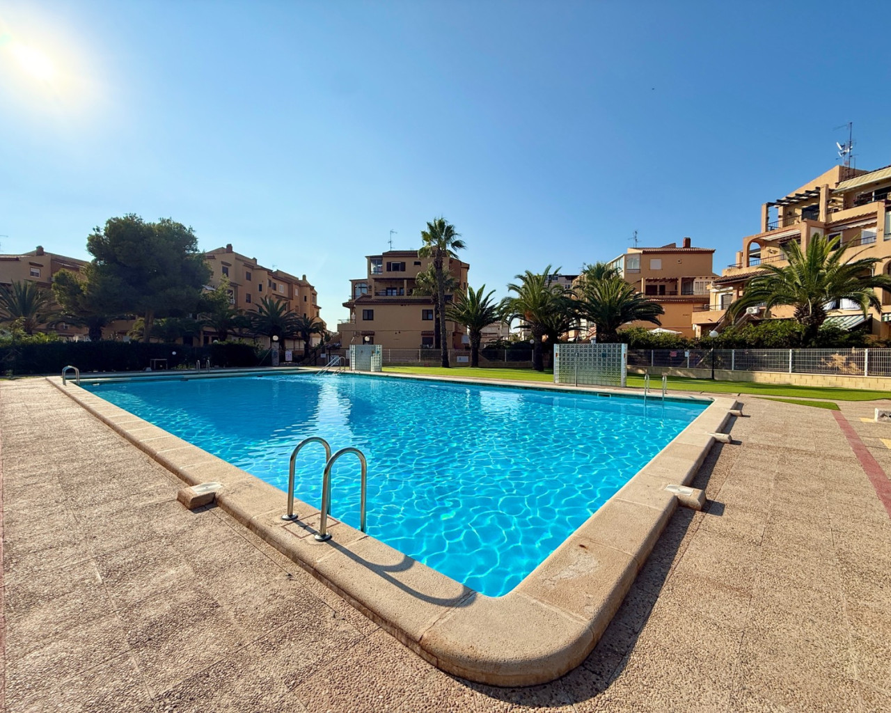 Resale - Apartment - Torrevieja - Torreblanca