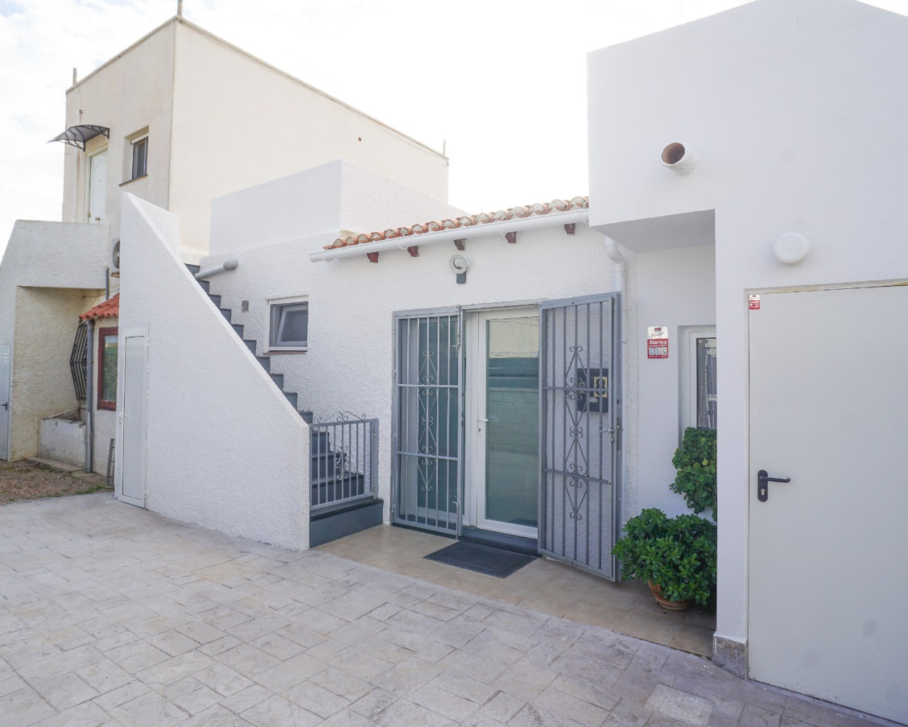 Resale - Bungalow - Torrevieja - San Luis / La Siesta