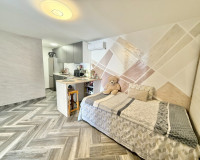 Resale - Bungalow - Torrevieja - San Luis / La Siesta