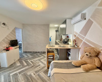 Resale - Bungalow - Torrevieja - San Luis / La Siesta