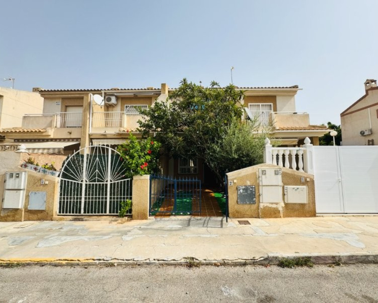 Resale - Duplex - Torrevieja - Aguas Nuevas