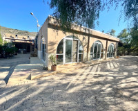 Resale - Finca / Country Property - Crevillente