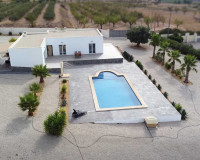 Resale - Finca / Country Property - Macisvenda
