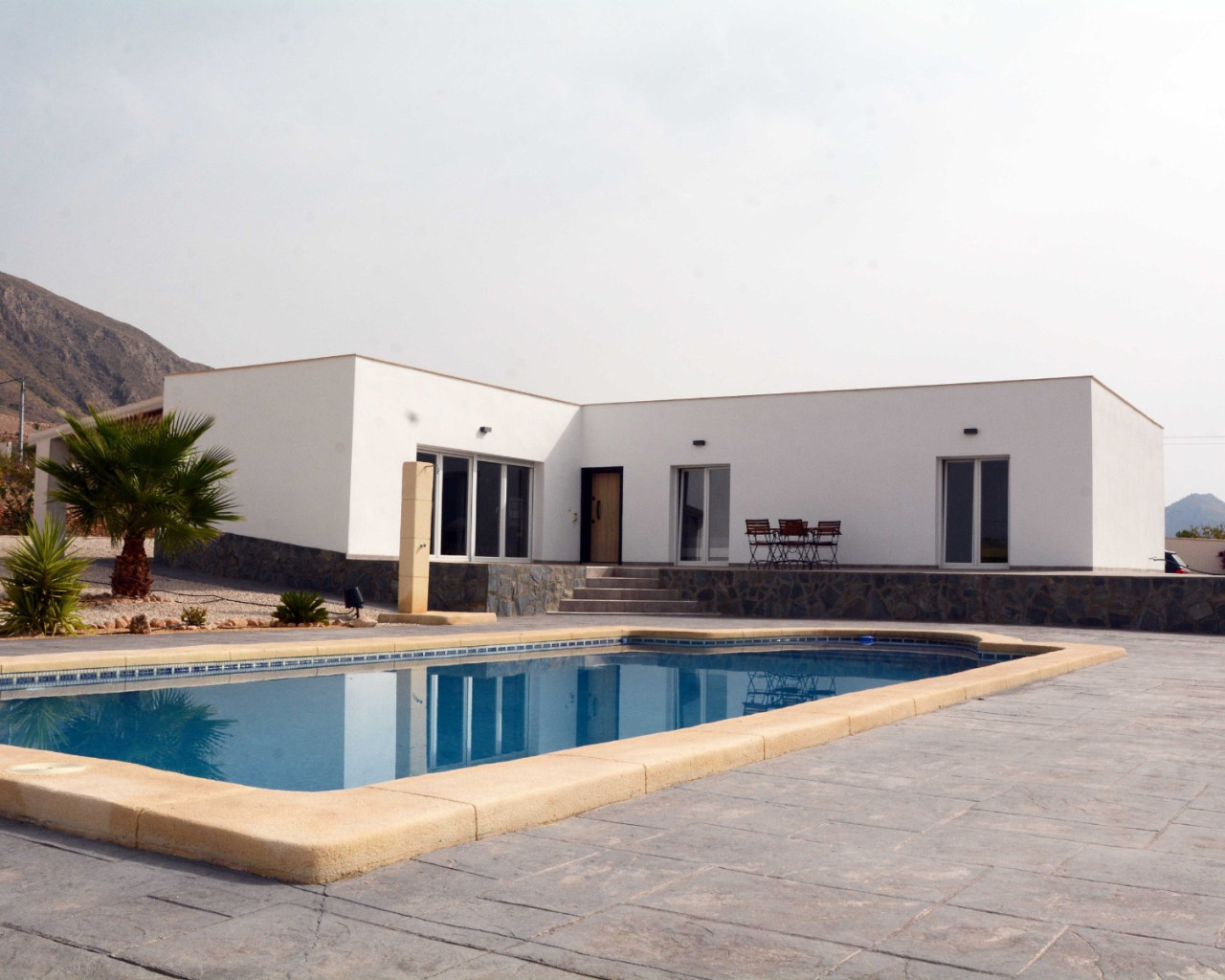 Resale - Finca / Country Property - Macisvenda