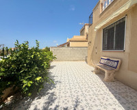 Resale - House - Torrevieja - El limonar