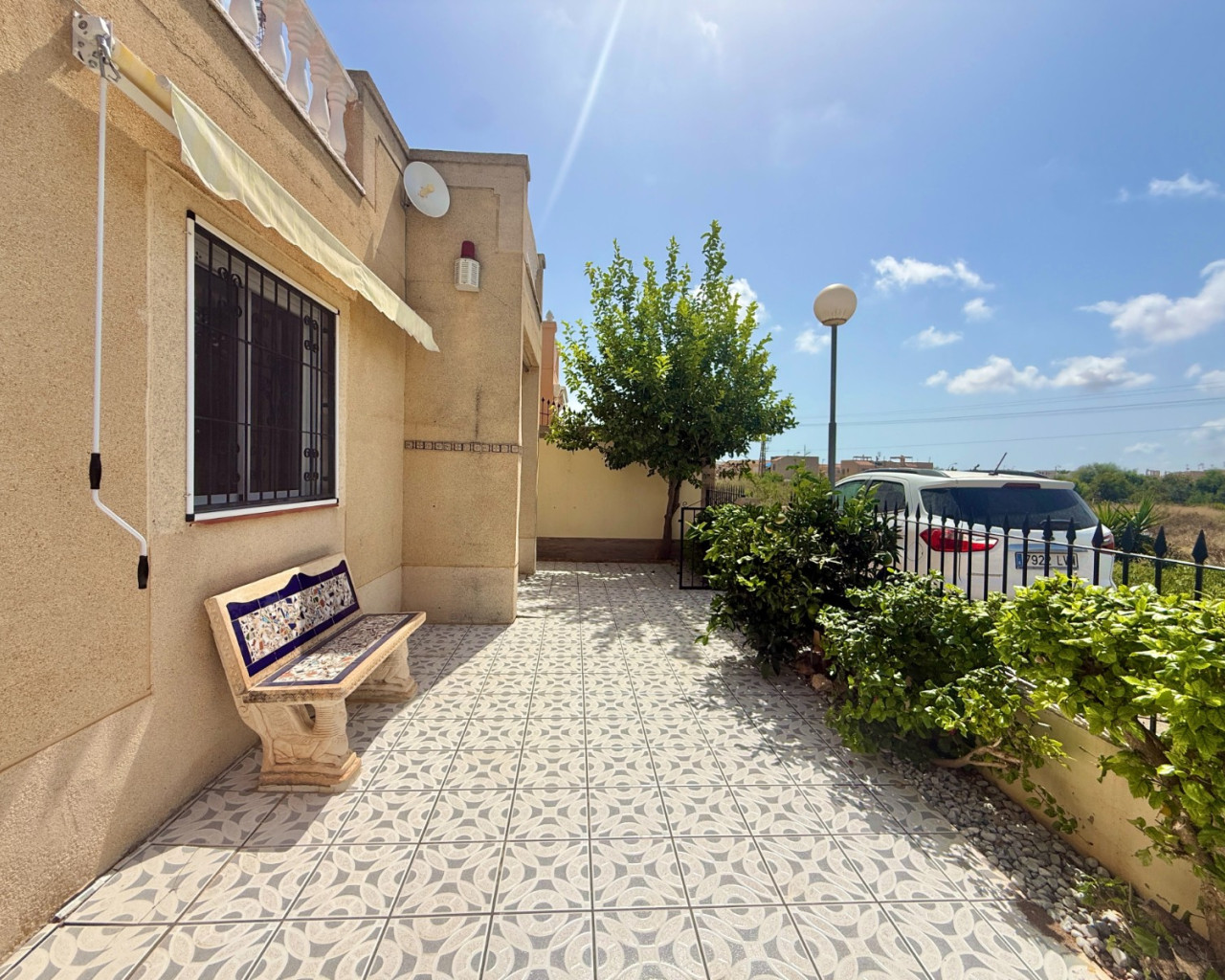 Resale - House - Torrevieja - El limonar