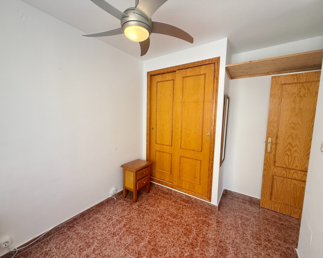 Resale - House - Torrevieja - El limonar