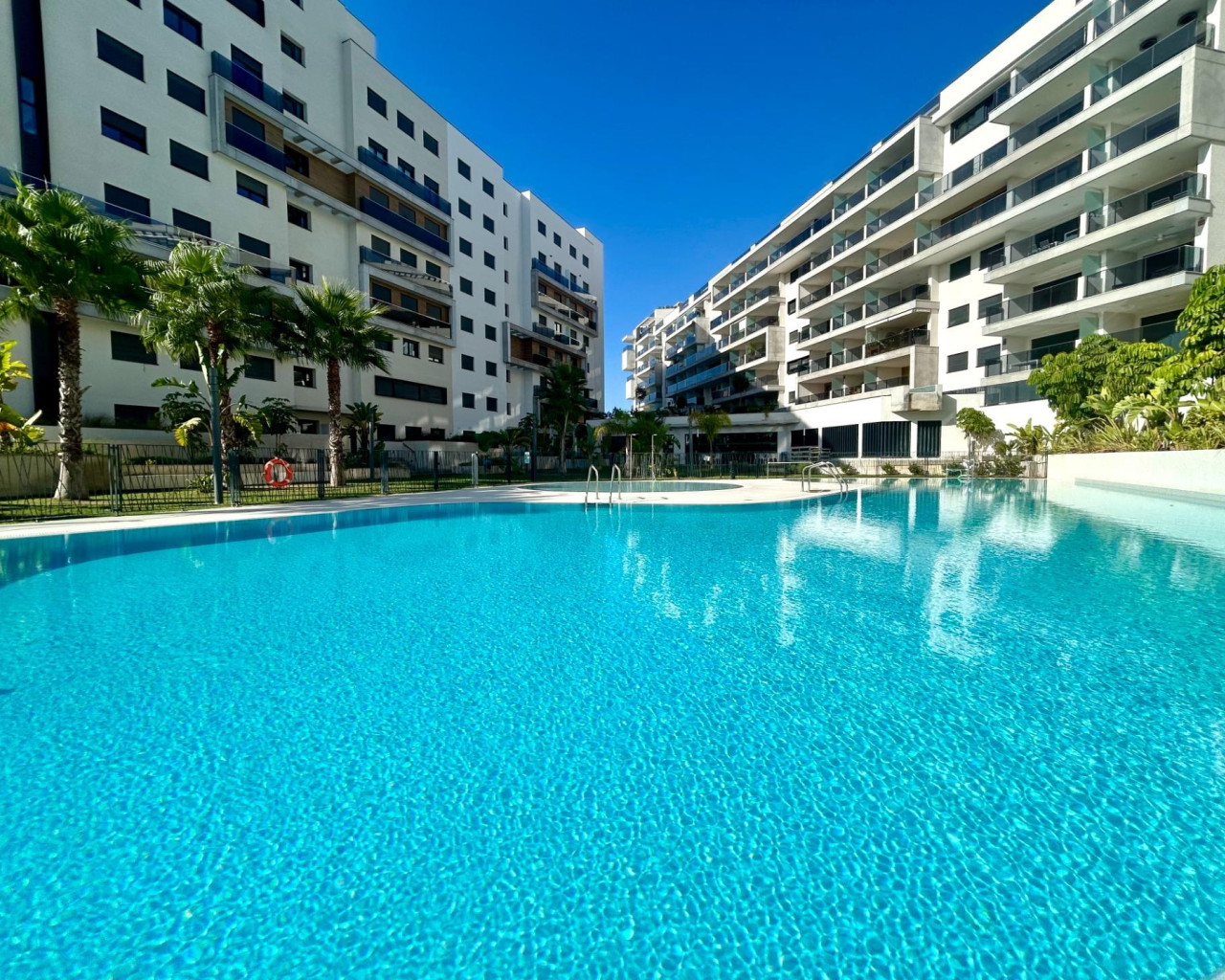 Resale - Lägenhet - Dehesa de campoamor - Campoamor
