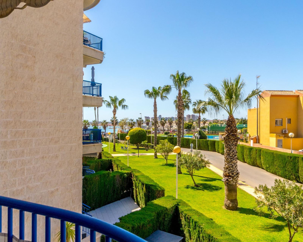 Resale - Lägenhet - Orihuela Costa - Campoamor