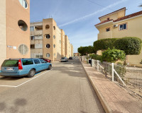 Resale - Lägenhet - Torrevieja - San Luis / La Siesta