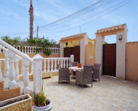 Resale - Semi-Detached Villa - Torrevieja - Aguas Nuevas